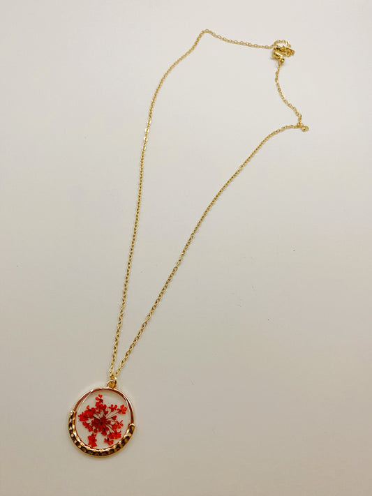 Dainty Flower Necklace