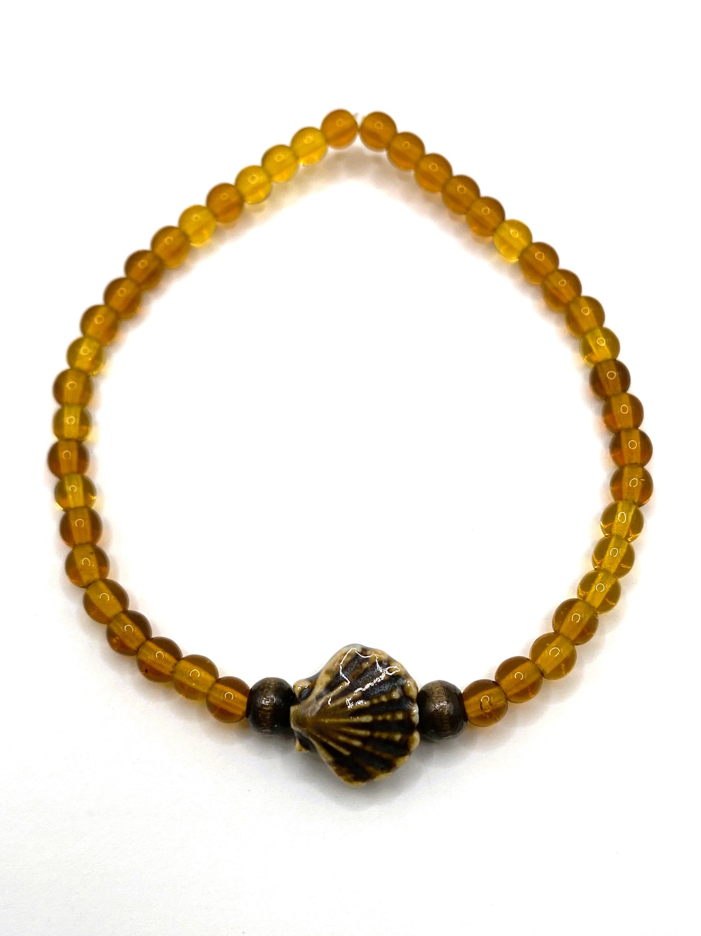 Amber Scallop Shell Bracelet