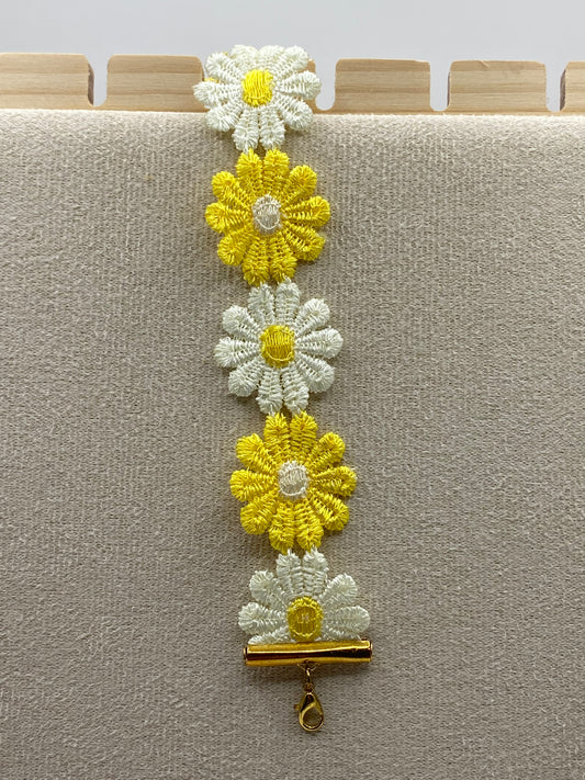 Yellow & White Embroidered Flower Choker