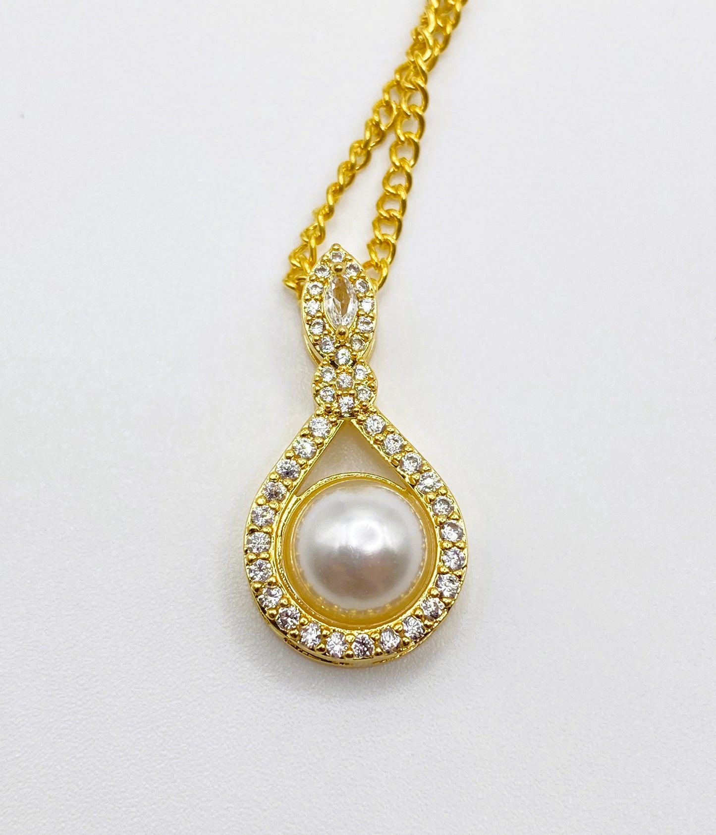 Pearl Drop Necklace
