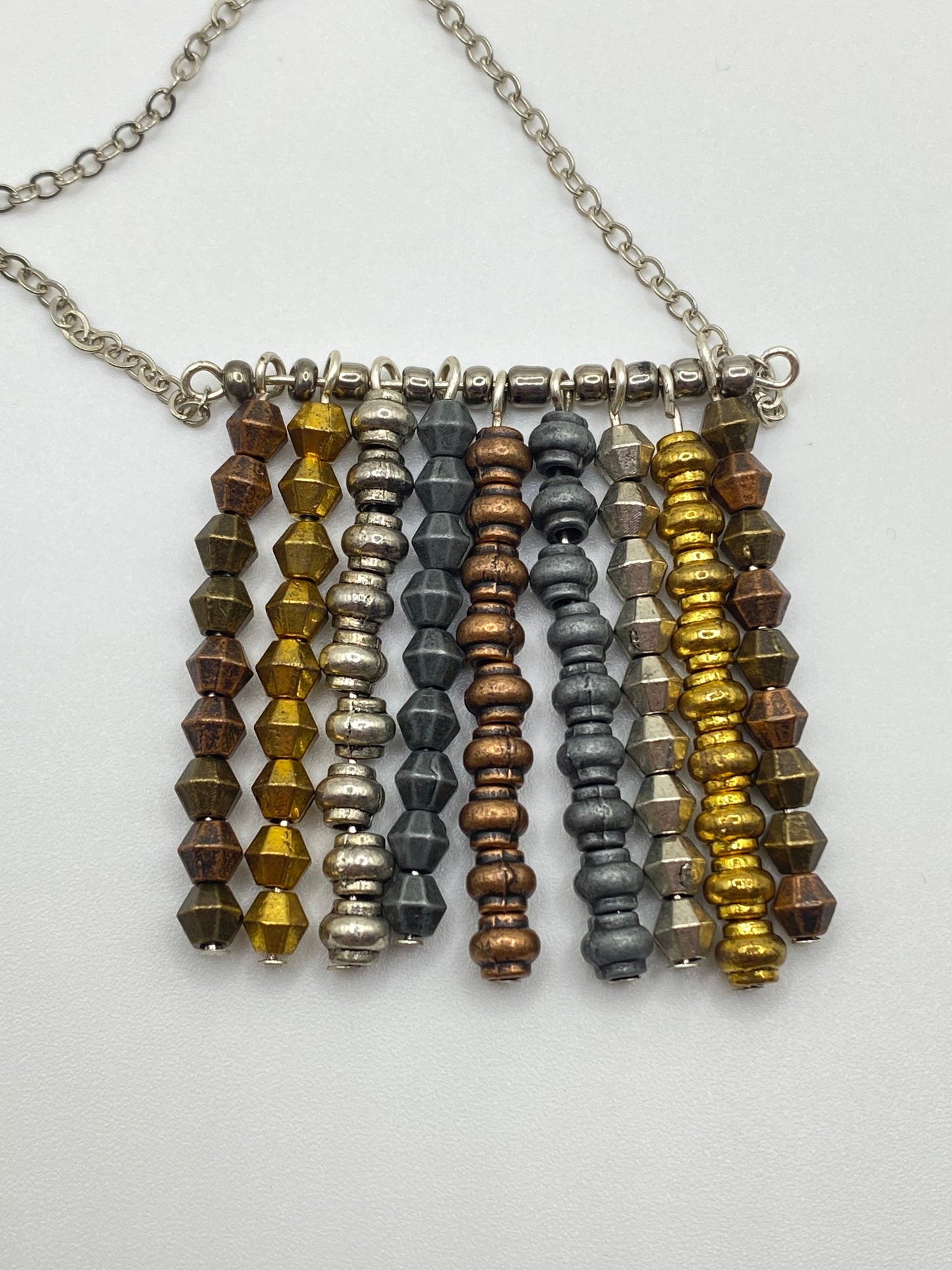 Metal Pillars Horizontal Bar Necklace