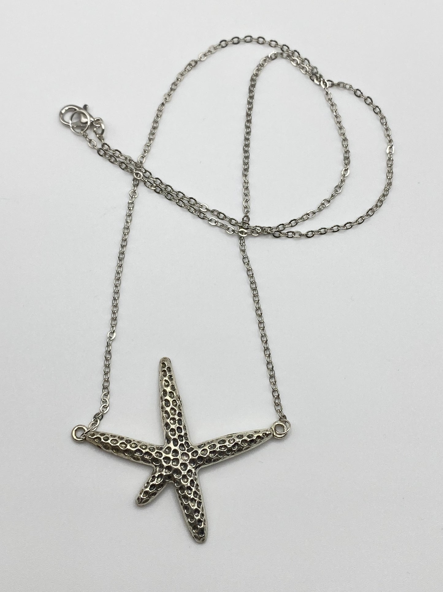 Sea Star Horizontal Bar Necklace