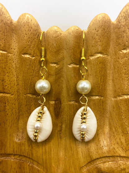 Cowrie Shell with Pearl Earrings