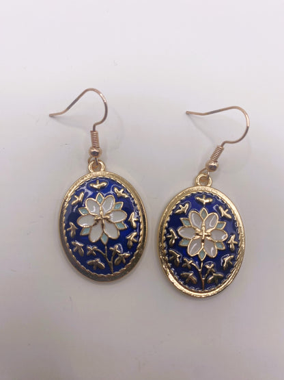 Royal Flower Earrings