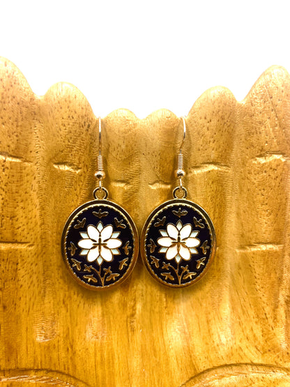 Royal Flower Earrings