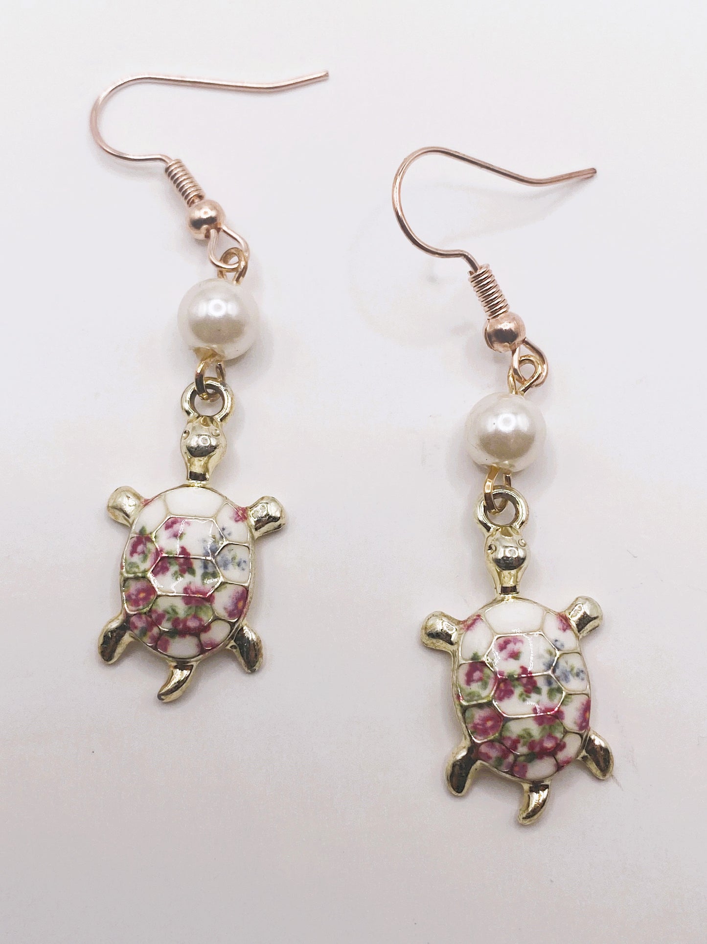 Charming Turtle Earrings
