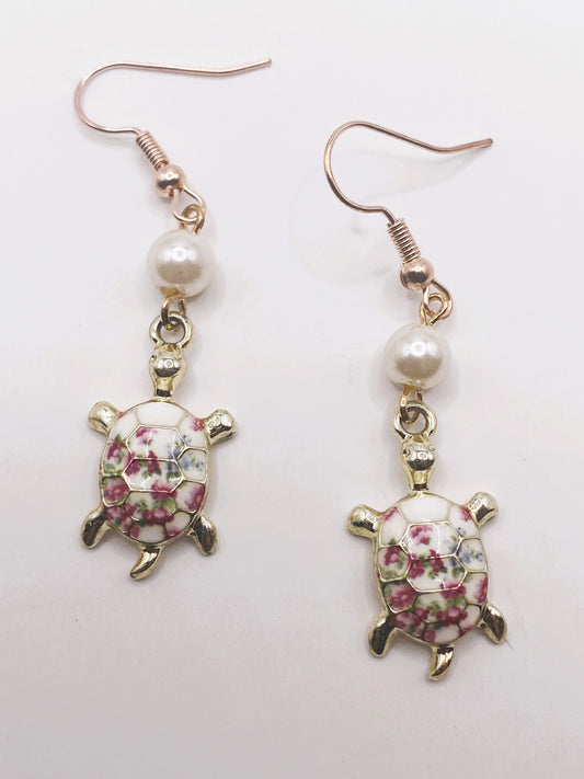 Charming Turtle Earrings