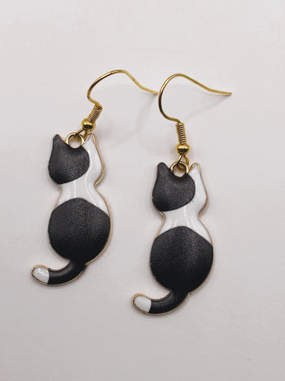 Sitting Cat Earrings