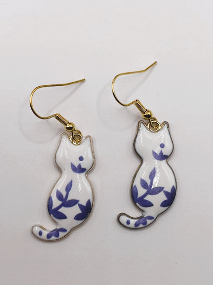 Sitting Cat Earrings