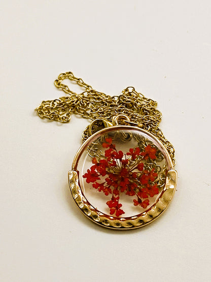 Dainty Flower Necklace