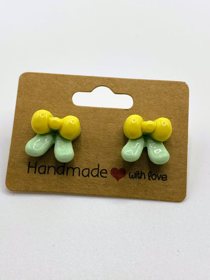 Ribbon Stud Earrings