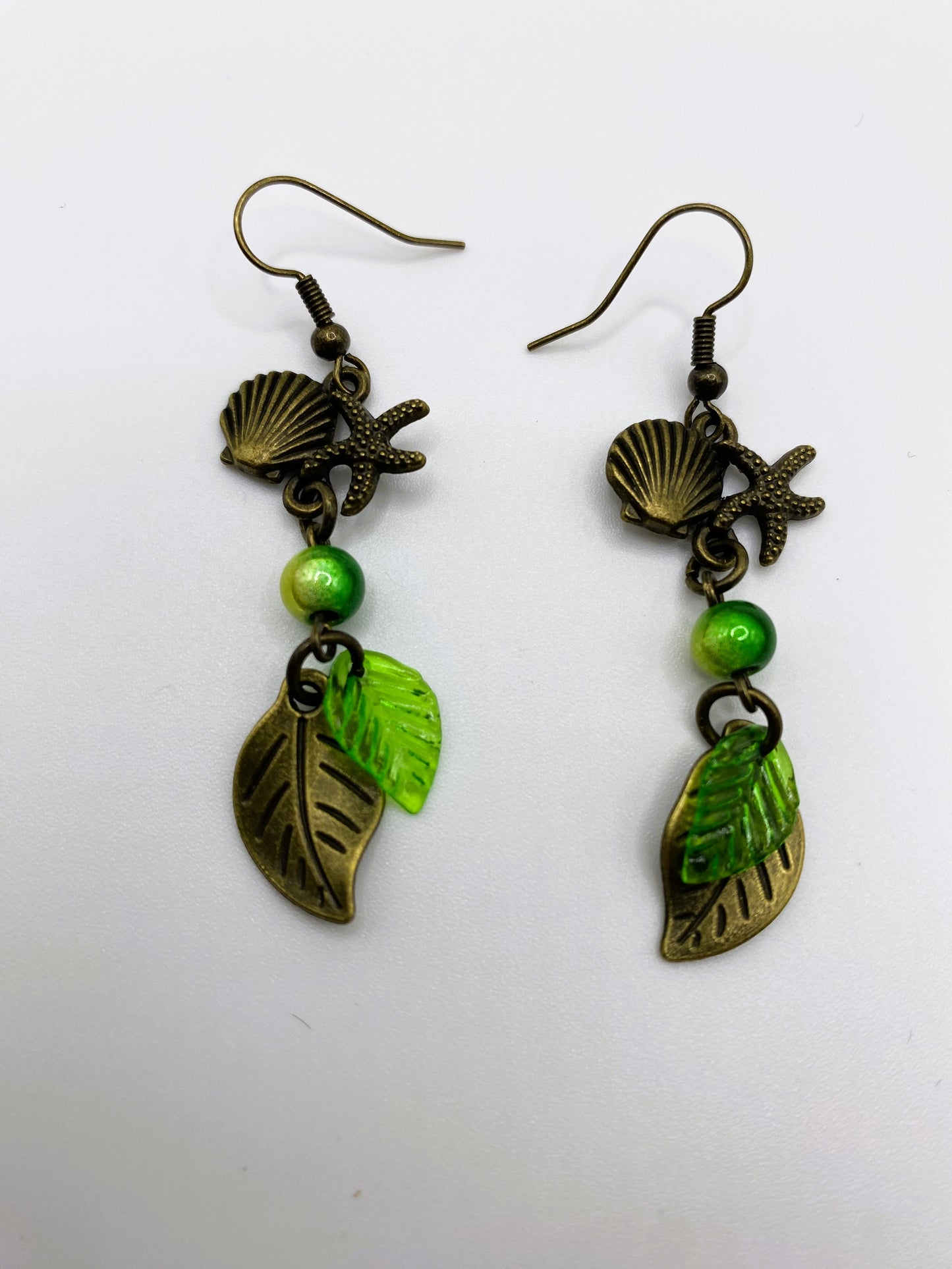 Seastar & Green Leaf Earrings