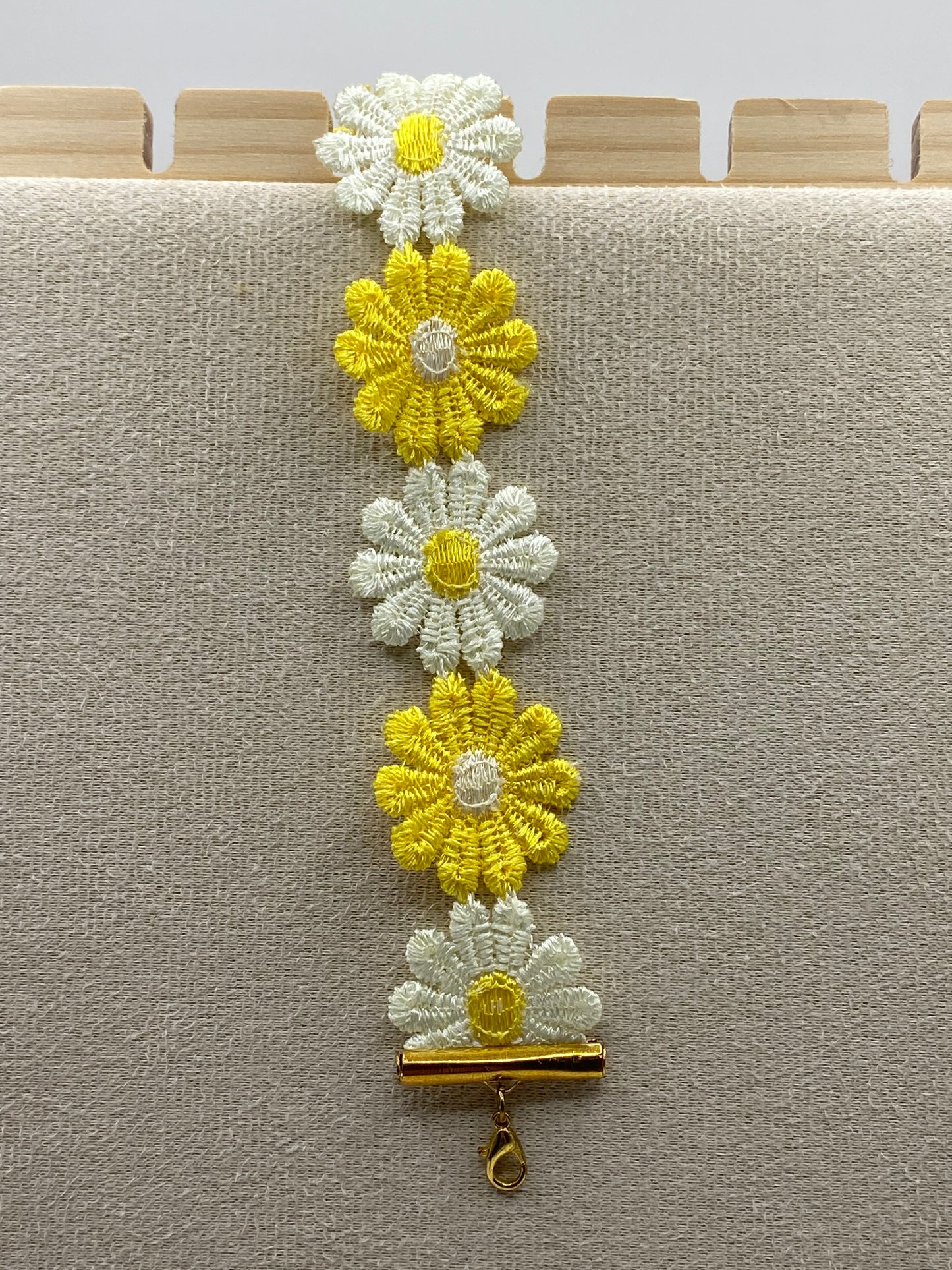 Yellow & White Embroidered Flower Choker