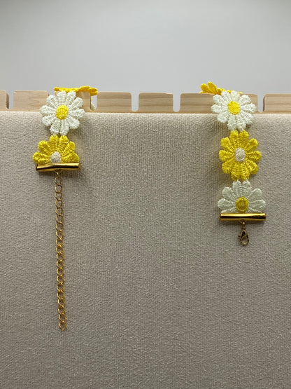 Yellow & White Embroidered Flower Choker